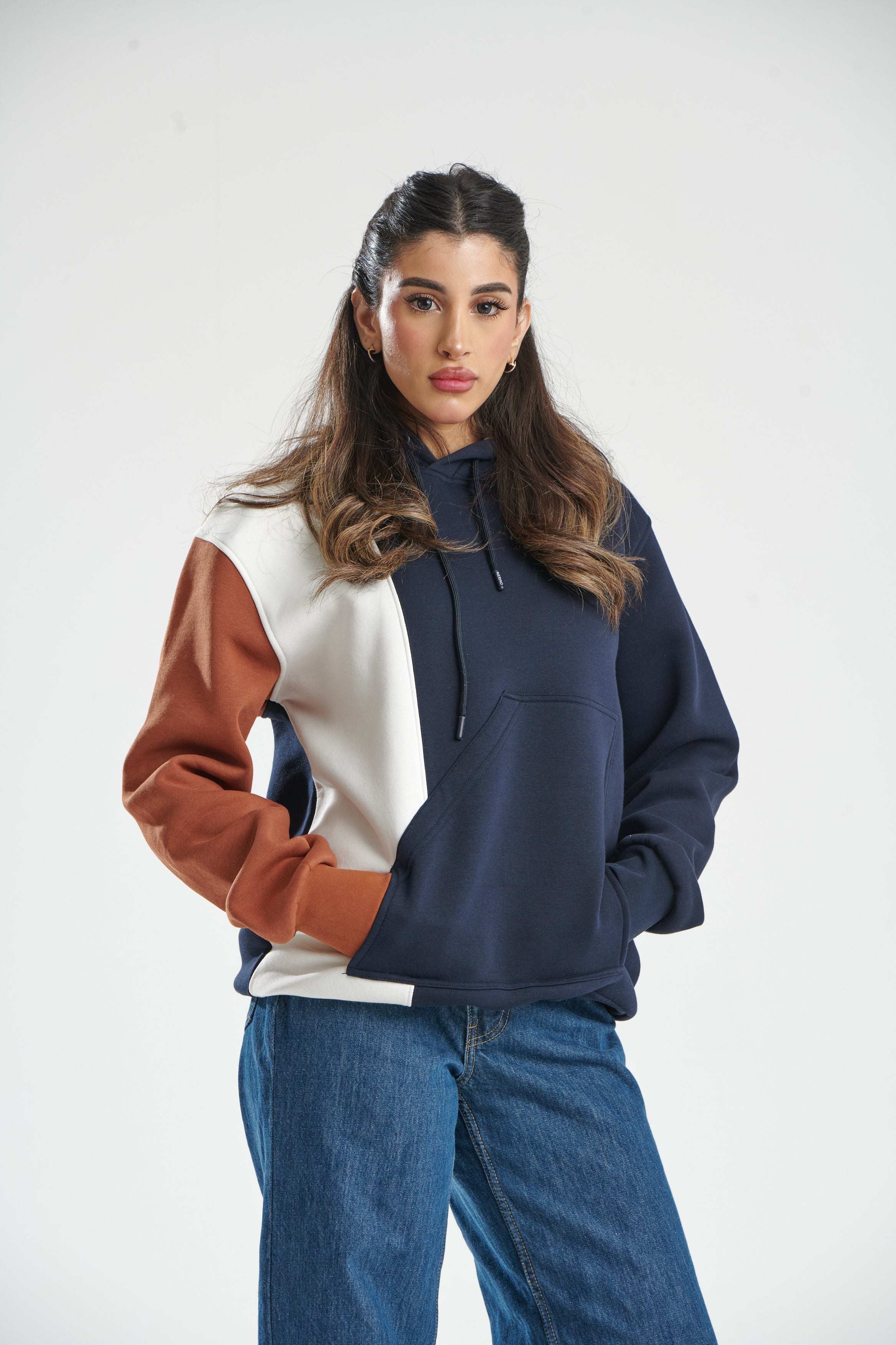 W2 هودي مارينو نسائي